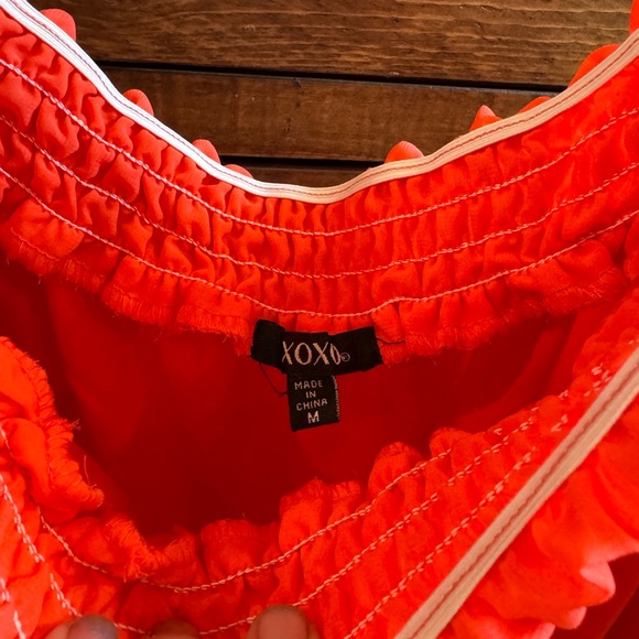 - Blouse - Picture 3 of 3